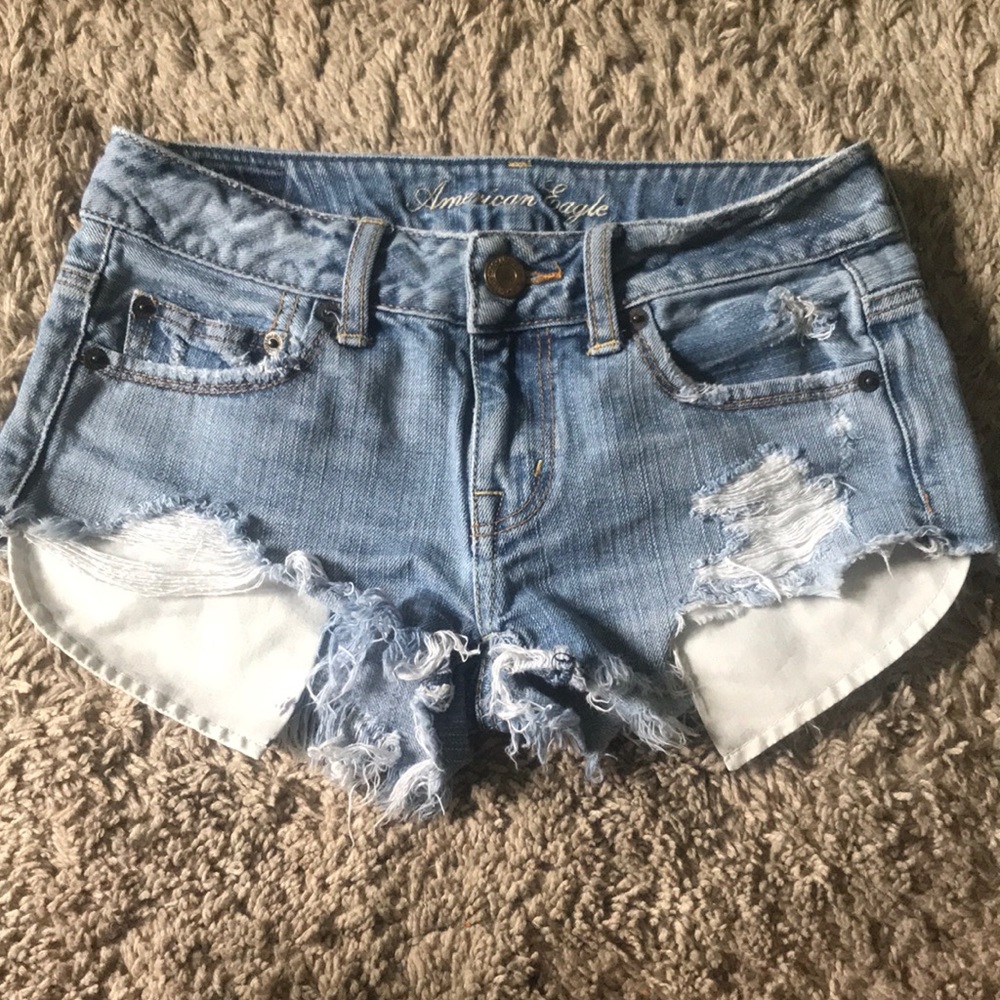 American eagle distressed shorts